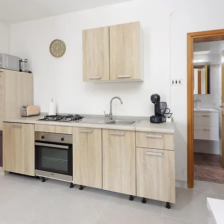 Apartments Villa Bernarda Šilo Esterno foto